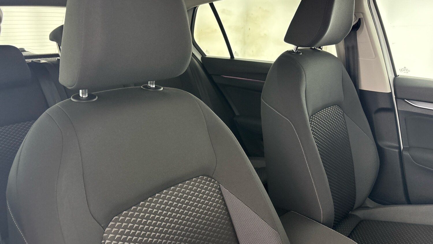 Used Volkswagen Golf 2022 for sale - 77678942: Photo 21