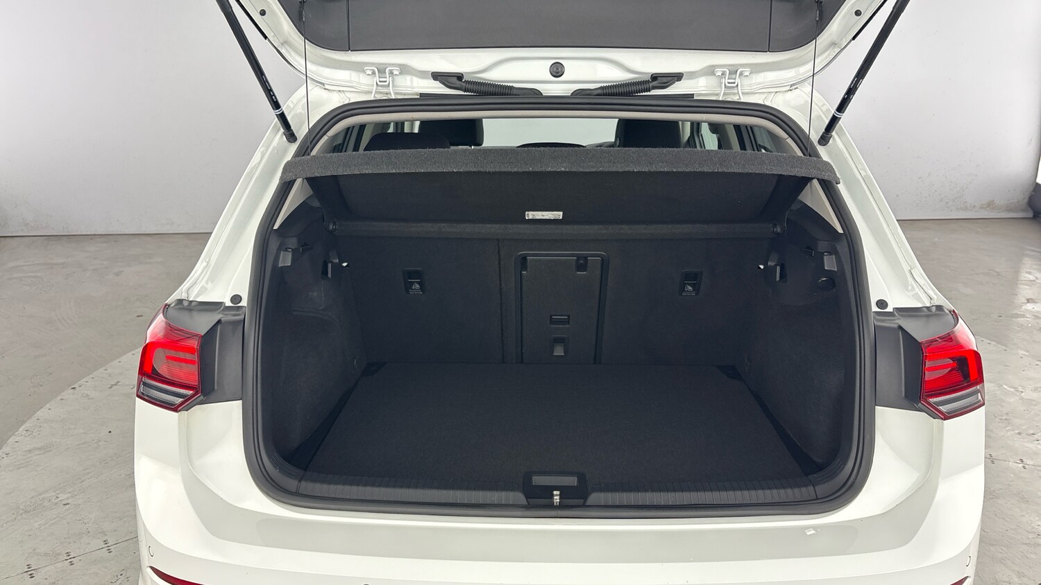 Used Volkswagen Golf 2022 for sale - 77678942: Photo 34