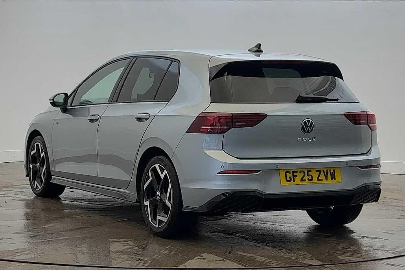 Used Volkswagen Golf 2025 for sale - 77506359: Photo 3