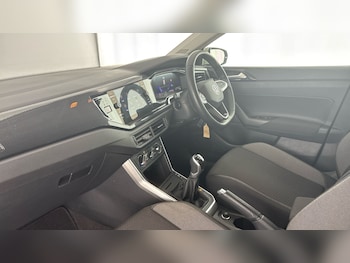 Used Volkswagen Polo 2024 for sale - 79111802: Photo