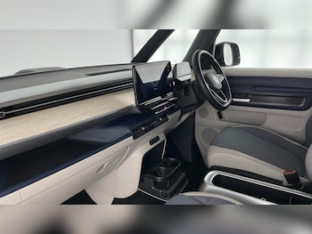 Used Volkswagen ID.Buzz 2024 for sale - 77676490: Photo