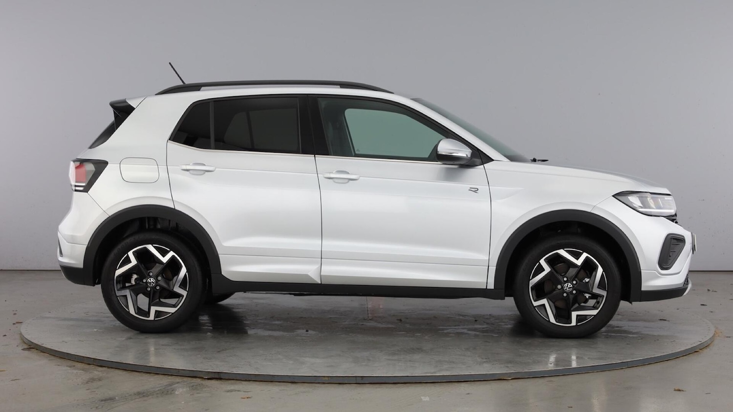 Used Volkswagen T-Cross 2025 for sale - 77630894: Photo 4