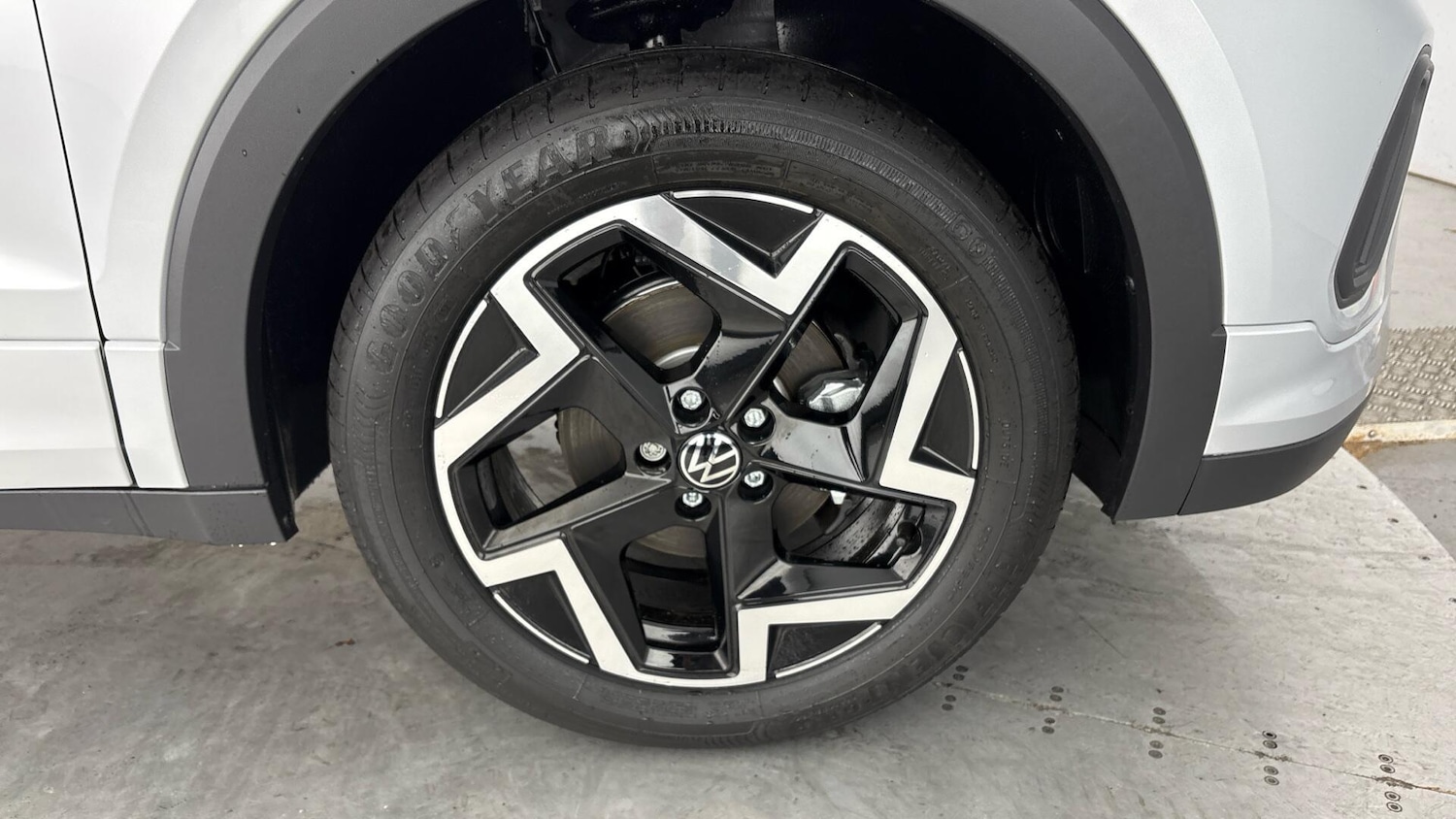 Used Volkswagen T-Cross 2025 for sale - 77630894: Photo 5