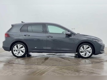 Used Volkswagen Golf 2025 for sale - 77393828: Photo