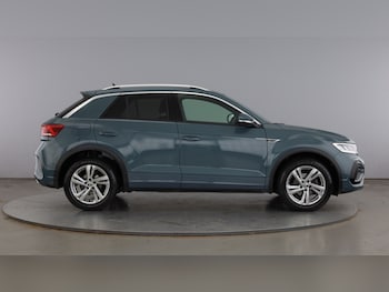 Used Volkswagen T-Roc 2023 for sale - 79060456: Photo