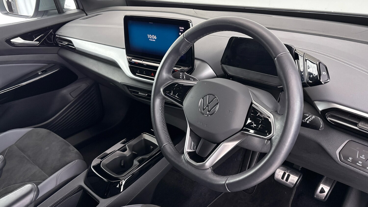 Used Volkswagen ID.4 2023 for sale - 77603025: Photo 6