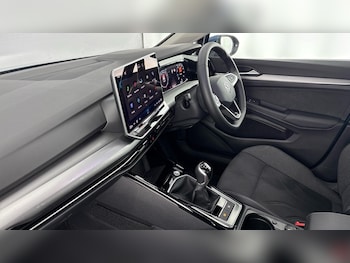 Used Volkswagen Golf 2025 for sale - 77619177: Photo