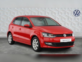 Used Volkswagen Polo 2014 for sale - 76590138: Photo