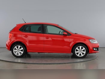 Used Volkswagen Polo 2014 for sale - 76590138: Photo
