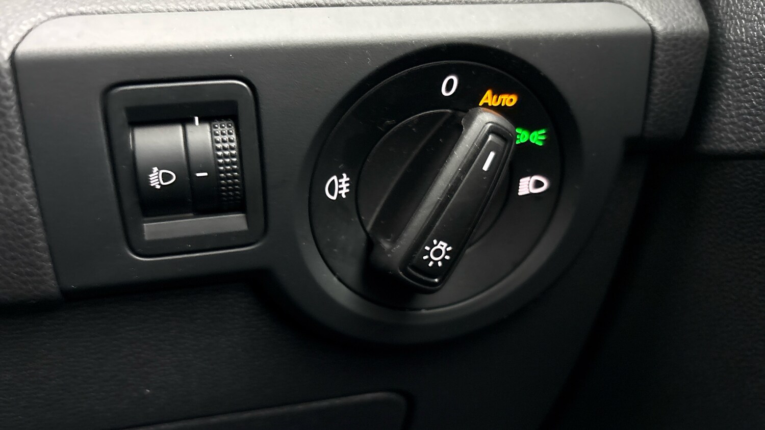 Used Volkswagen T-Cross 2025 for sale - 77662707: Photo 21