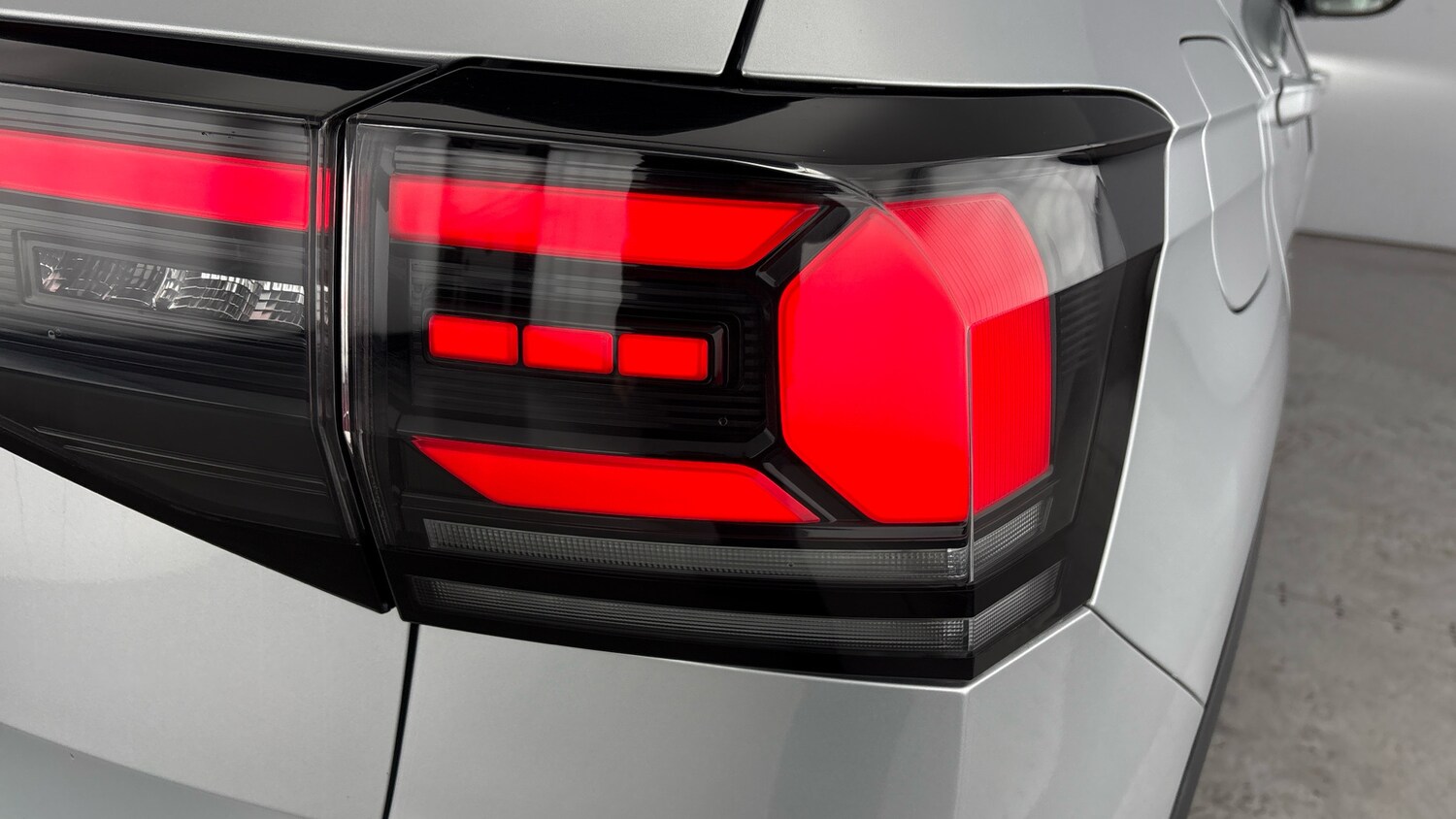 Used Volkswagen T-Cross 2025 for sale - 77662707: Photo 27