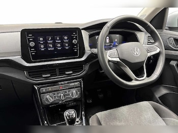 Used Volkswagen T-Cross 2025 for sale - 77662707: Photo