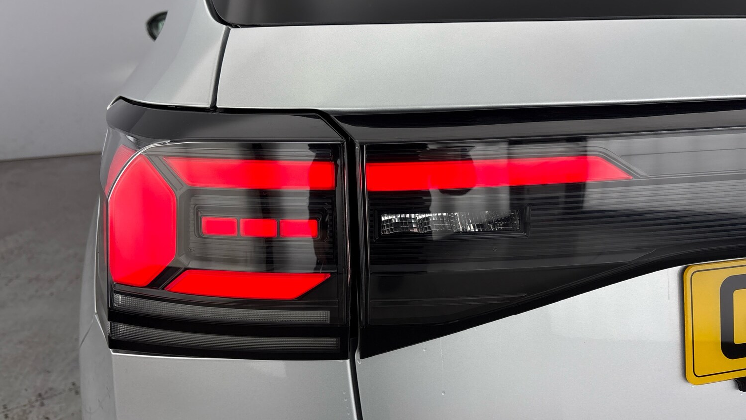 Used Volkswagen T-Cross 2025 for sale - 77662707: Photo 30