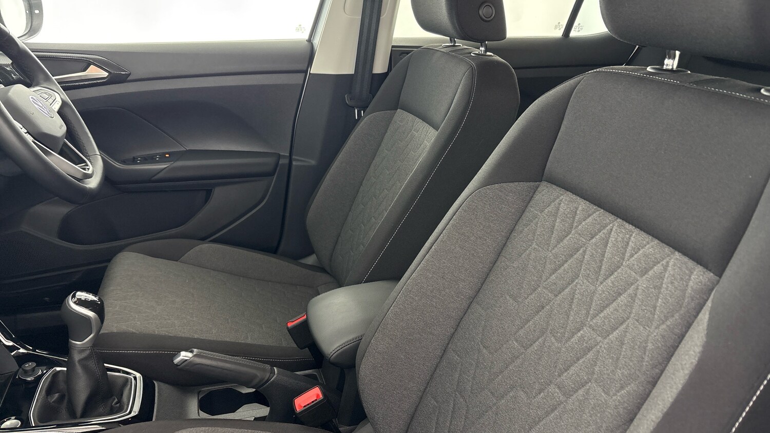 Used Volkswagen T-Cross 2025 for sale - 77662707: Photo 33