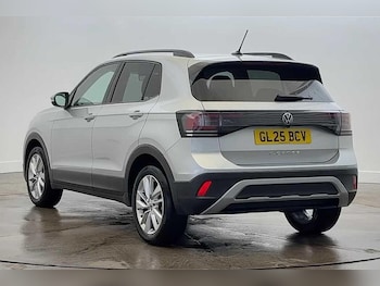 Used Volkswagen T-Cross 2025 for sale - 77662707: Photo