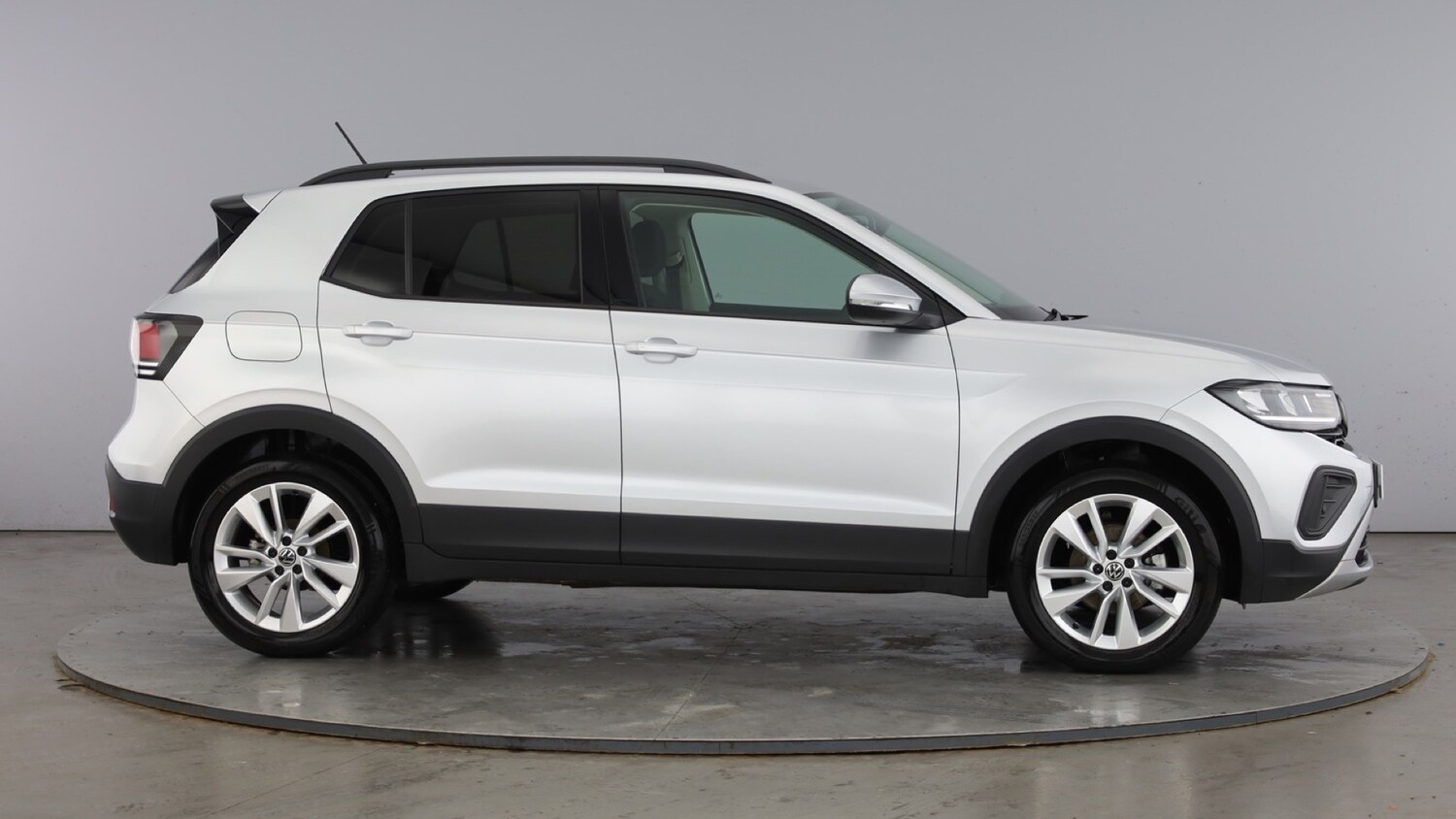 Used Volkswagen T-Cross 2025 for sale - 77662707: Photo 4