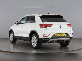 Used Volkswagen T-Roc 2023 for sale - 79283585: Photo