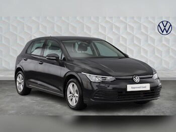 Used Volkswagen Golf 2024 for sale - 78424177: Photo