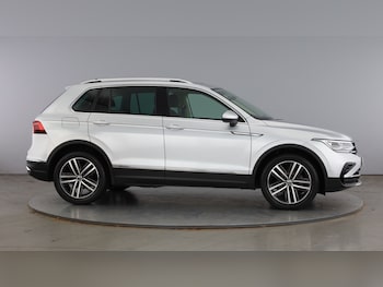 Used Volkswagen Tiguan 2023 for sale - 79392119: Photo
