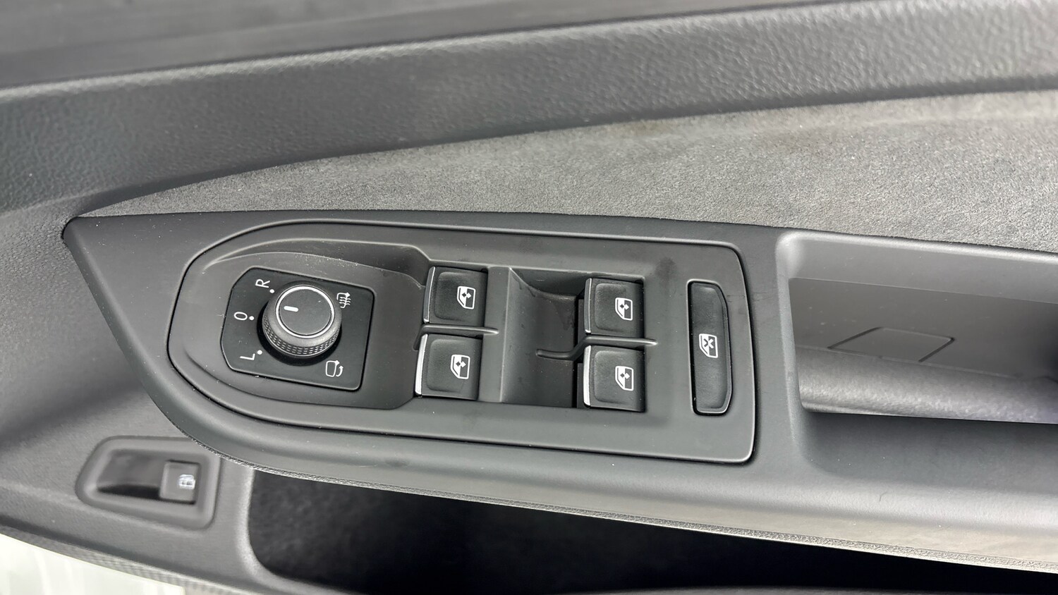 Used Volkswagen Golf 2022 for sale - 77602541: Photo 20