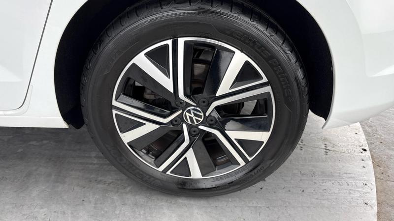Used Volkswagen Touran 2023 for sale - 77128256: Photo 37