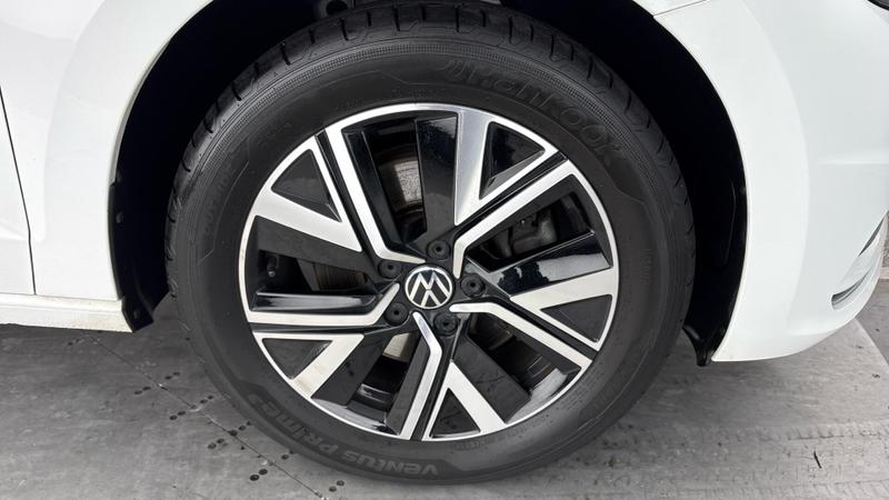 Used Volkswagen Touran 2023 for sale - 77128256: Photo 5