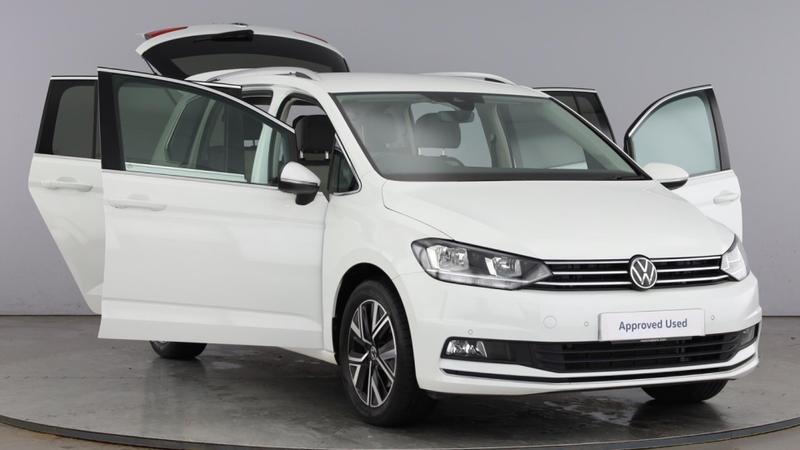 Used Volkswagen Touran 2023 for sale - 77128256: Photo 9