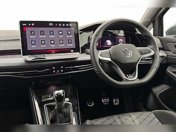 Used Volkswagen Golf 2025 for sale - 78817551: Photo