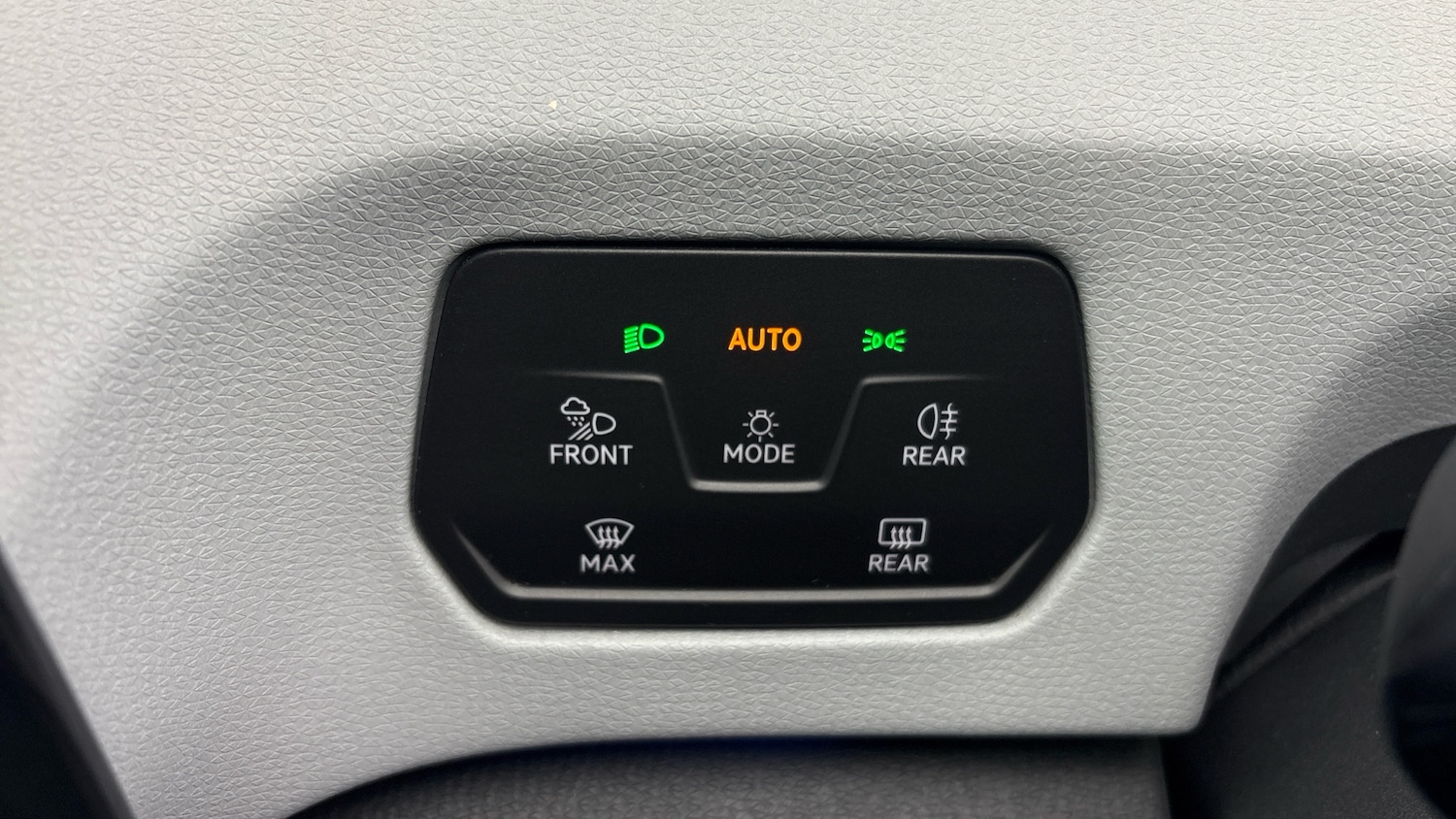 Used Volkswagen ID.3 2021 for sale - 77676488: Photo 24