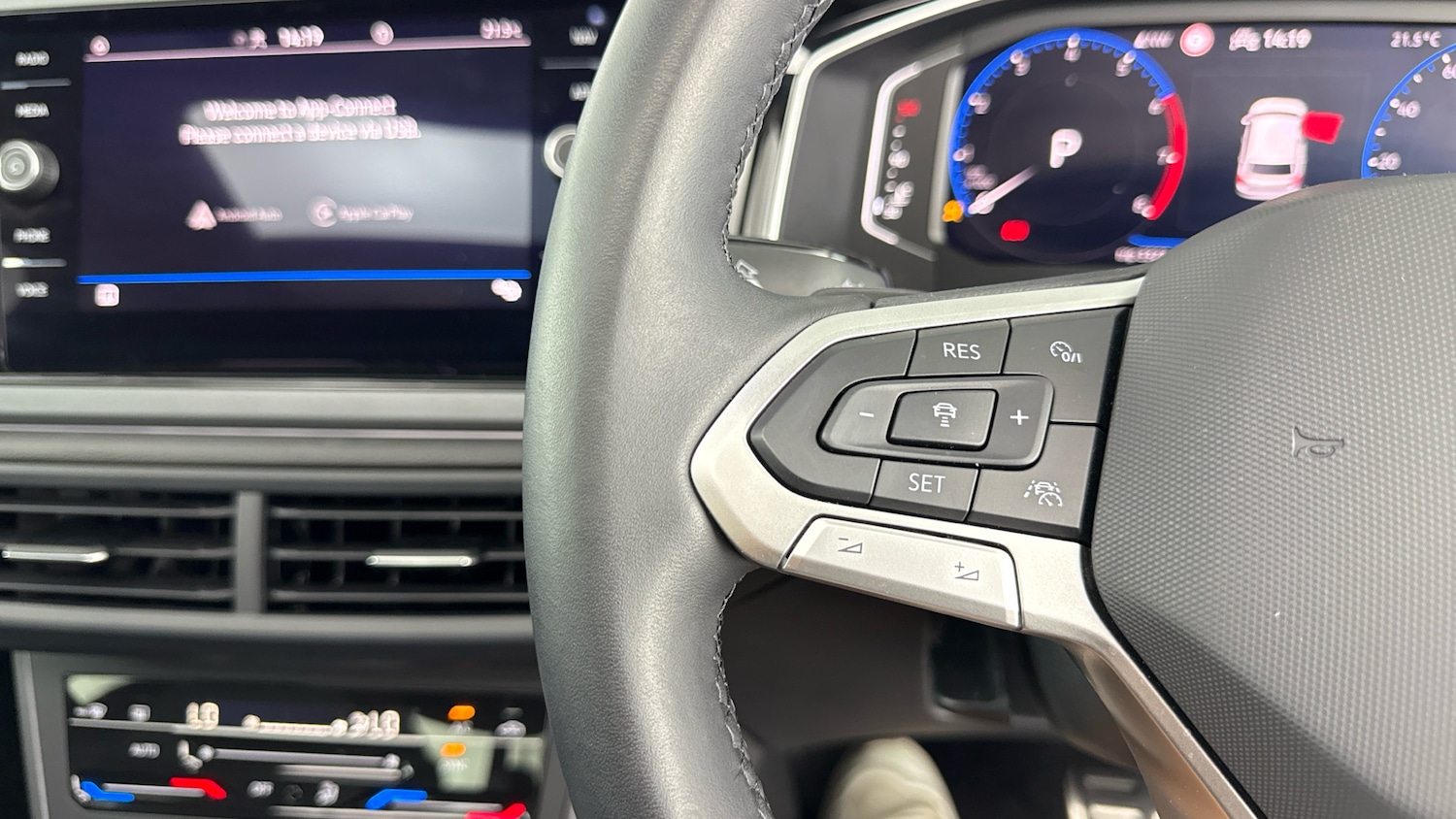 Used Volkswagen Polo 2024 for sale - 78081186: Photo 24