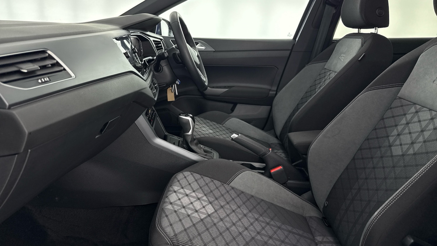 Used Volkswagen Polo 2024 for sale - 78081186: Photo 42