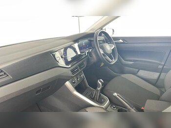 Used Volkswagen Polo 2023 for sale - 76302813: Photo