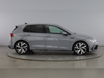 Used Volkswagen Golf 2023 for sale - 77636285: Photo