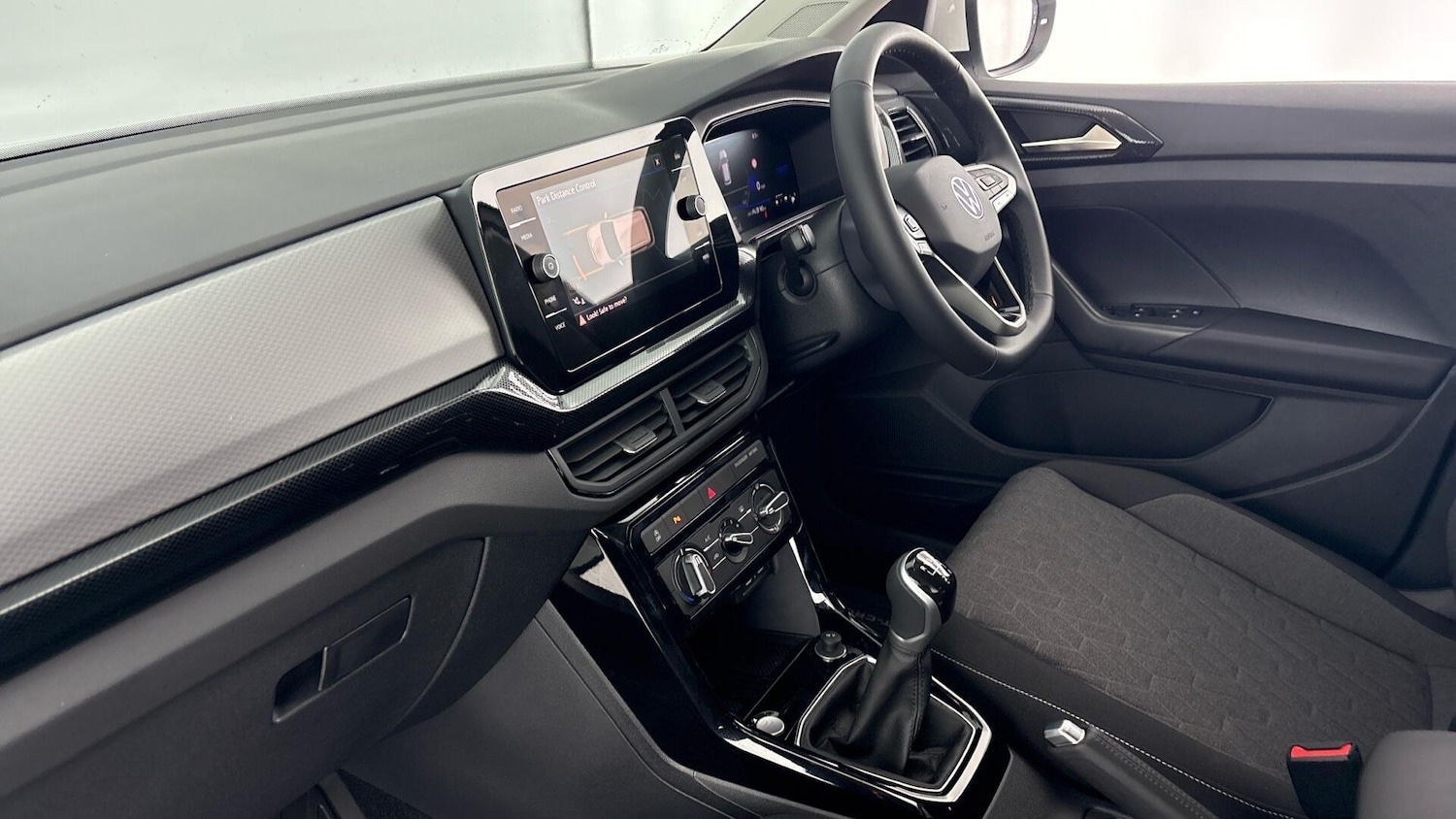 Used Volkswagen T-Cross 2025 for sale - 77630883: Photo 2