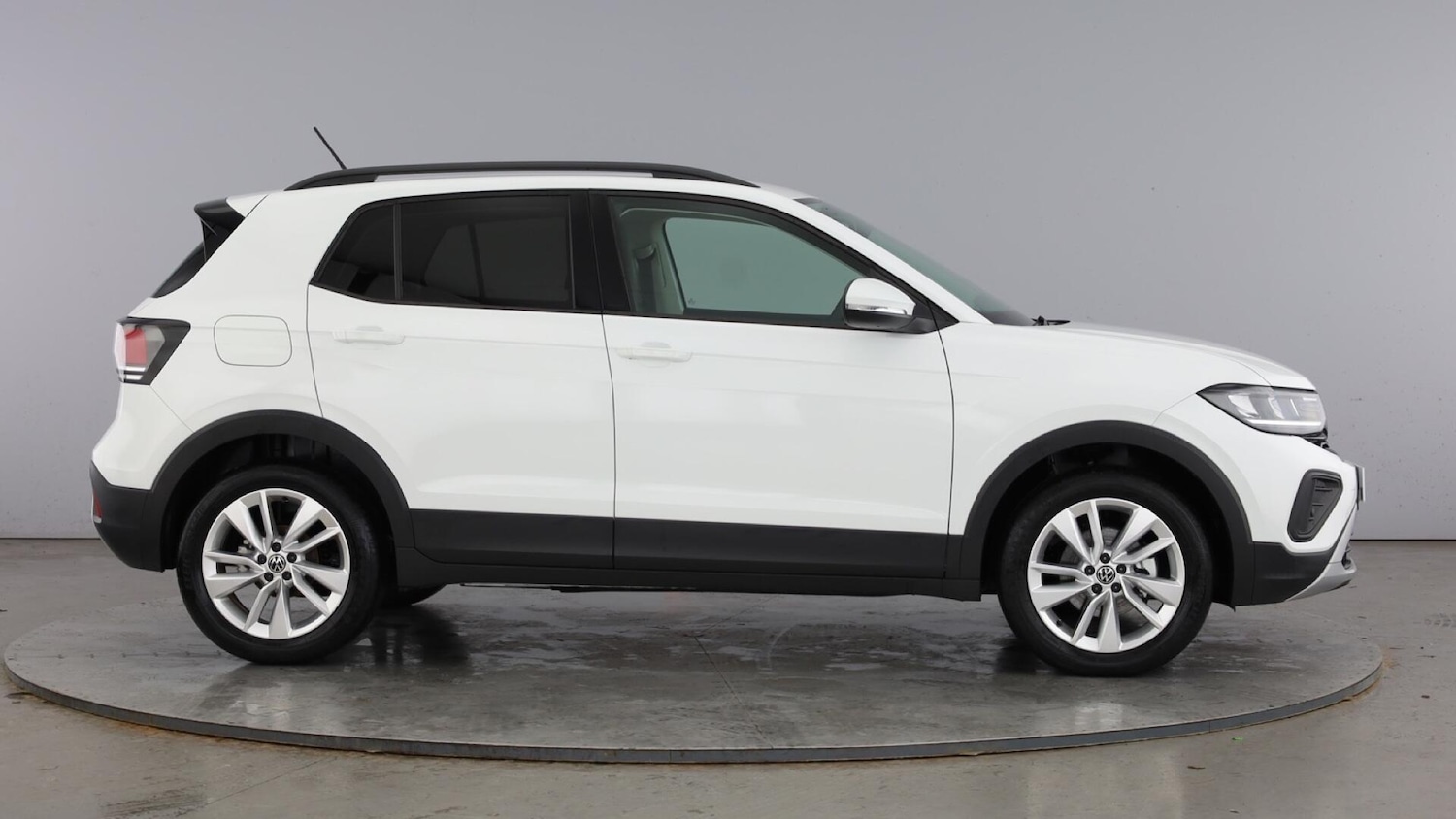 Used Volkswagen T-Cross 2025 for sale - 77630883: Photo 4