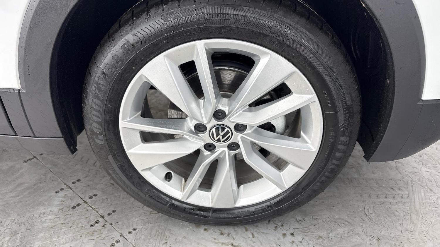 Used Volkswagen T-Cross 2025 for sale - 77630883: Photo 5