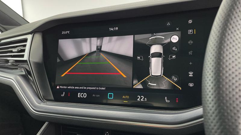 Used Volkswagen Touareg 2025 for sale - 76568462: Photo 30