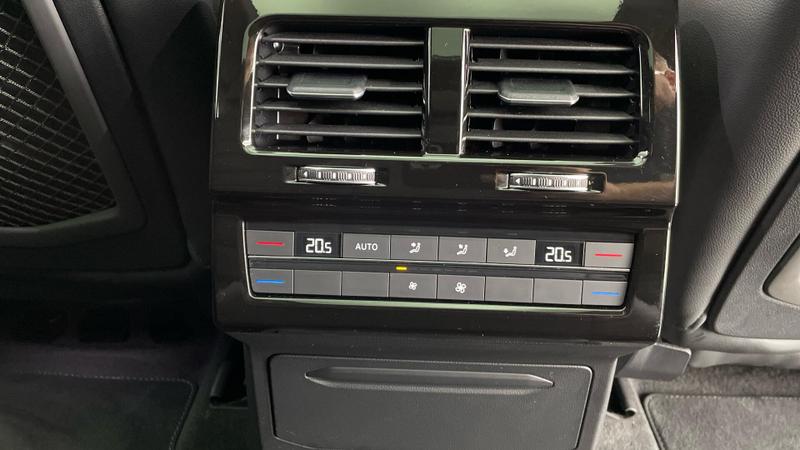 Used Volkswagen Touareg 2025 for sale - 76568462: Photo 32