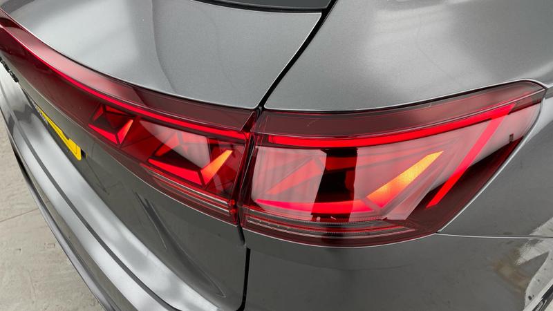 Used Volkswagen Touareg 2025 for sale - 76568462: Photo 34