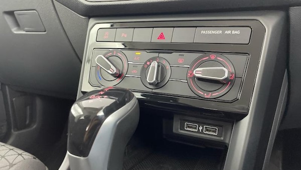 Used Volkswagen T-Cross 2019 for sale - 75598571: Photo 25