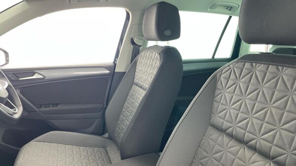 Used Volkswagen Tiguan 2023 for sale - 76131273: Photo 36