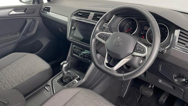 Used Volkswagen Tiguan 2023 for sale - 76131273: Photo 6