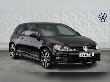 Used Volkswagen Golf 2016 for sale - 77743412: Photo