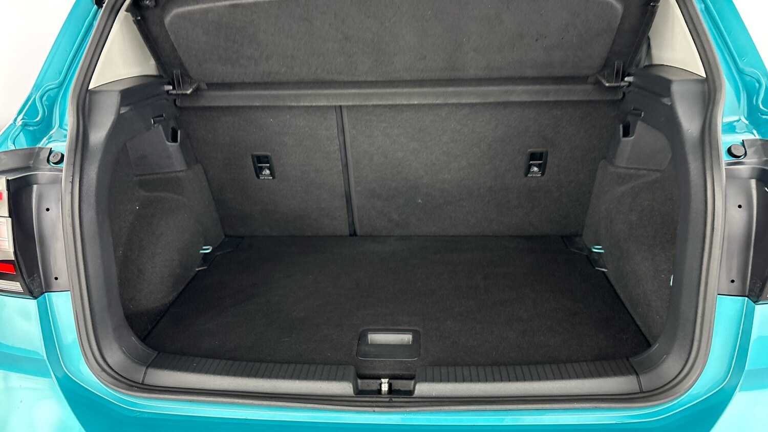 Used Volkswagen T-Cross 2023 for sale - 77872292: Photo 28