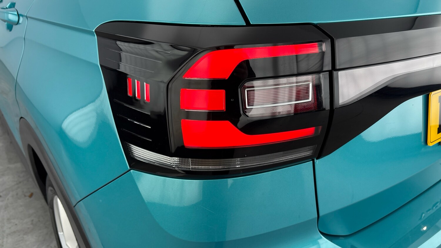 Used Volkswagen T-Cross 2023 for sale - 77872292: Photo 30