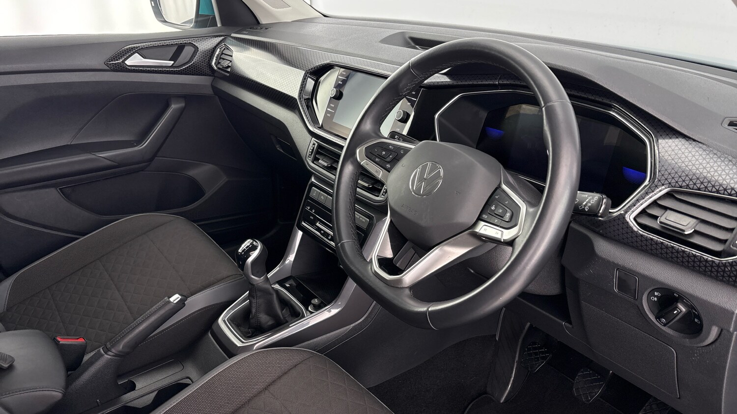 Used Volkswagen T-Cross 2023 for sale - 77872292: Photo 6