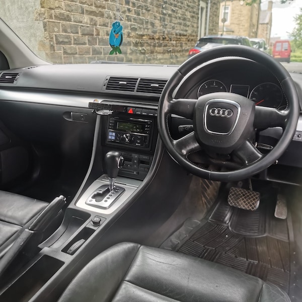 Used Audi A4 2007 for sale - 71280378: Photo 8