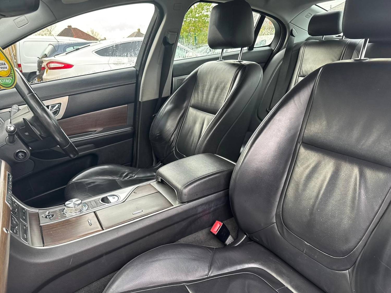 Used Jaguar XF 2011 for sale - 76532523: Photo 19