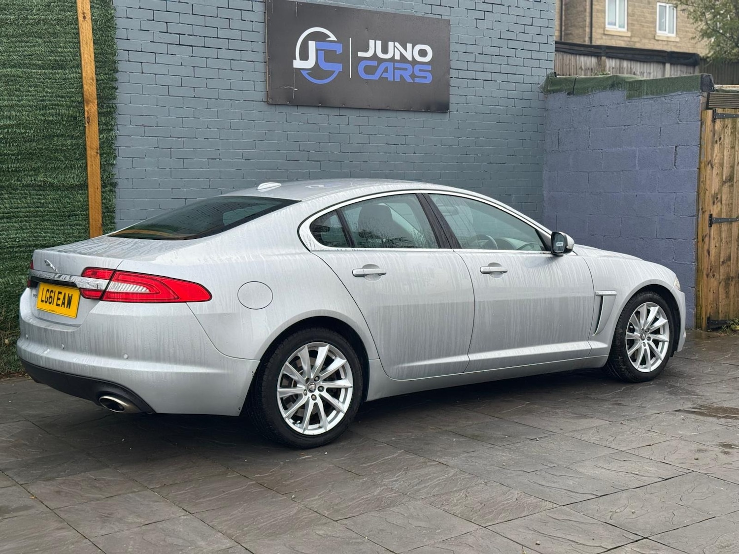 Used Jaguar XF 2011 for sale - 76532523: Photo 6