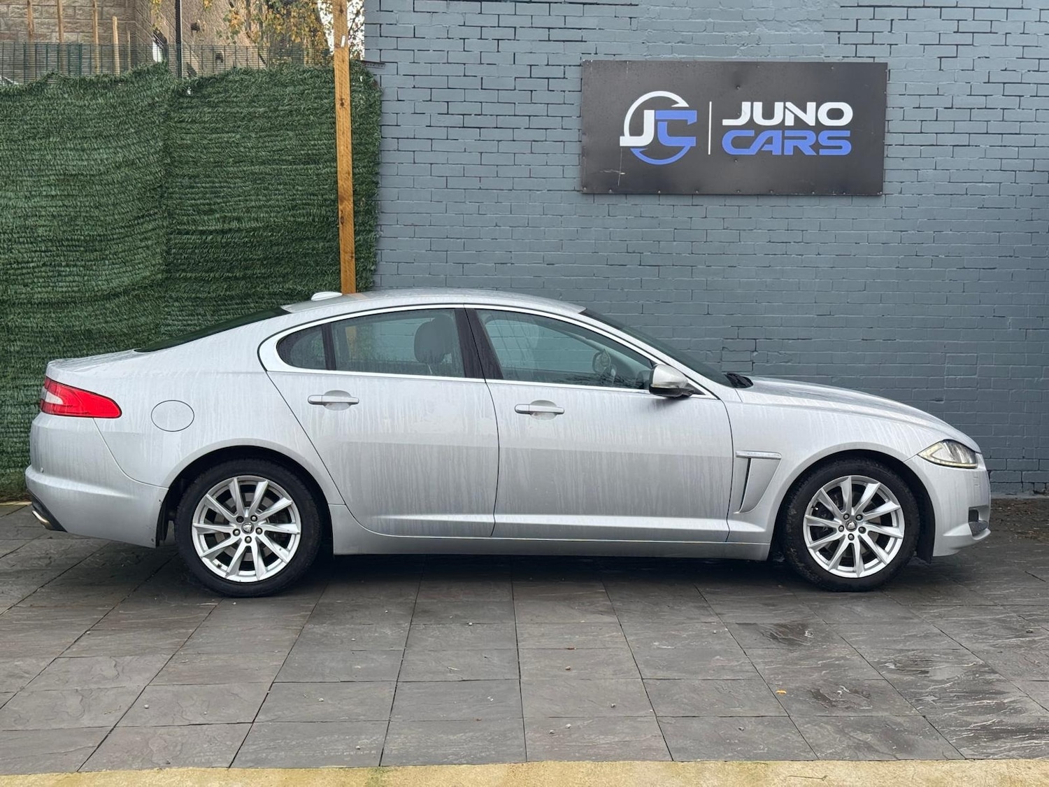 Used Jaguar XF 2011 for sale - 76532523: Photo 7